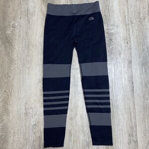 The North Face Secondskin Grey & Black Striped Leggings size Large